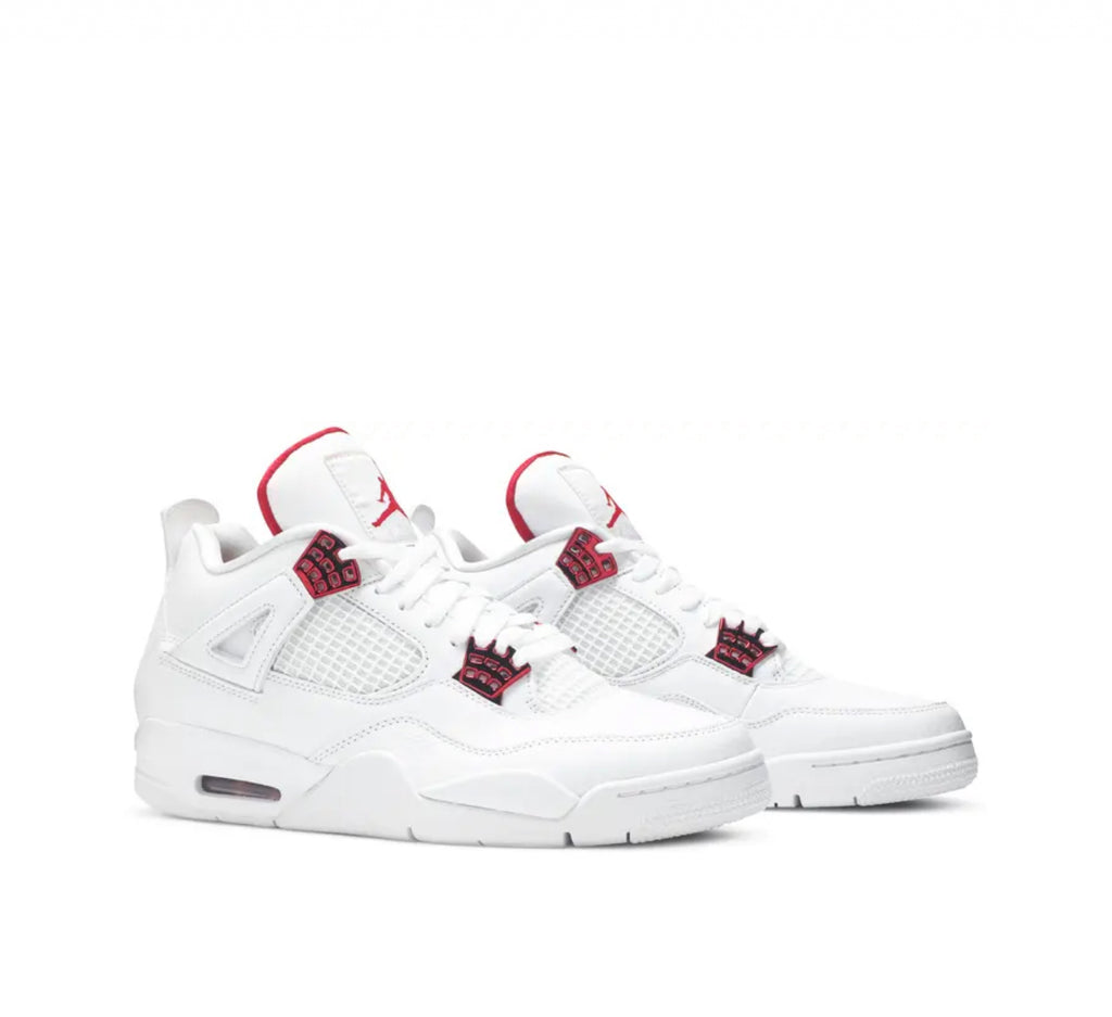 Air Jordan 4 retro “Red Metallic”