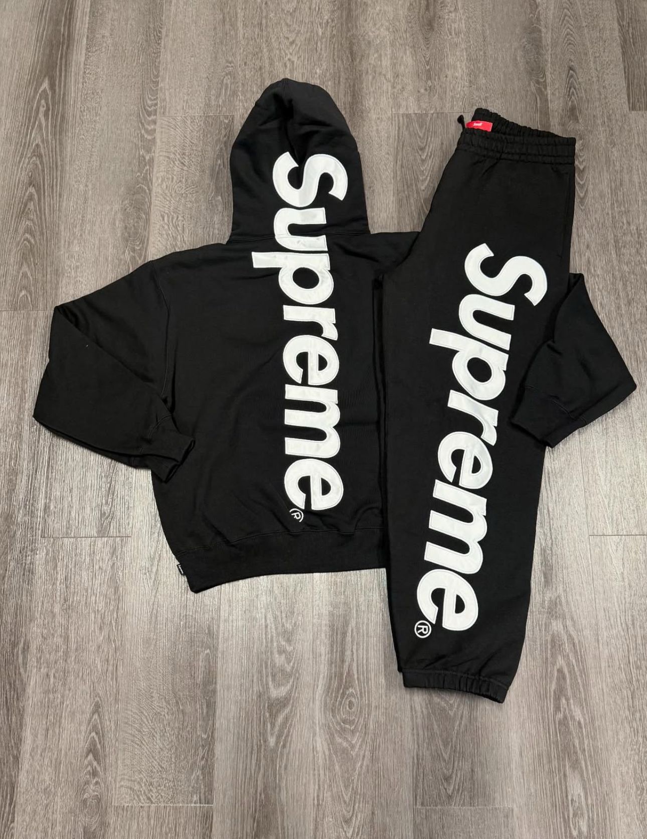 Supreme Sweater