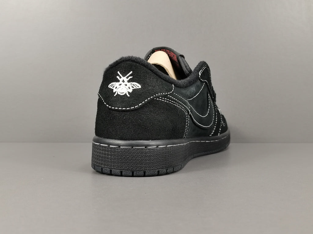Jordan Retro Low OG Travis Scott Black Phantom