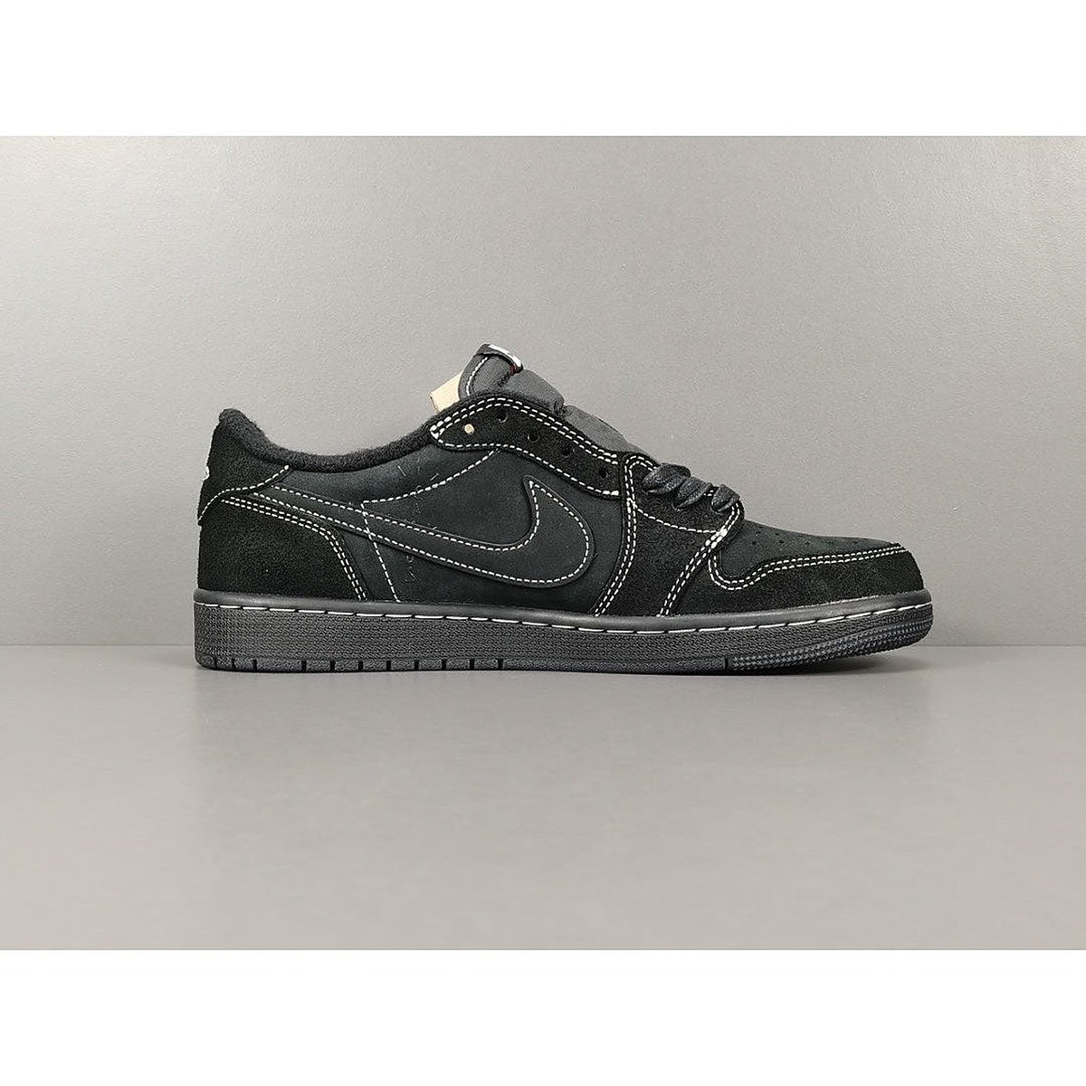 Jordan Retro Low OG Travis Scott Black Phantom