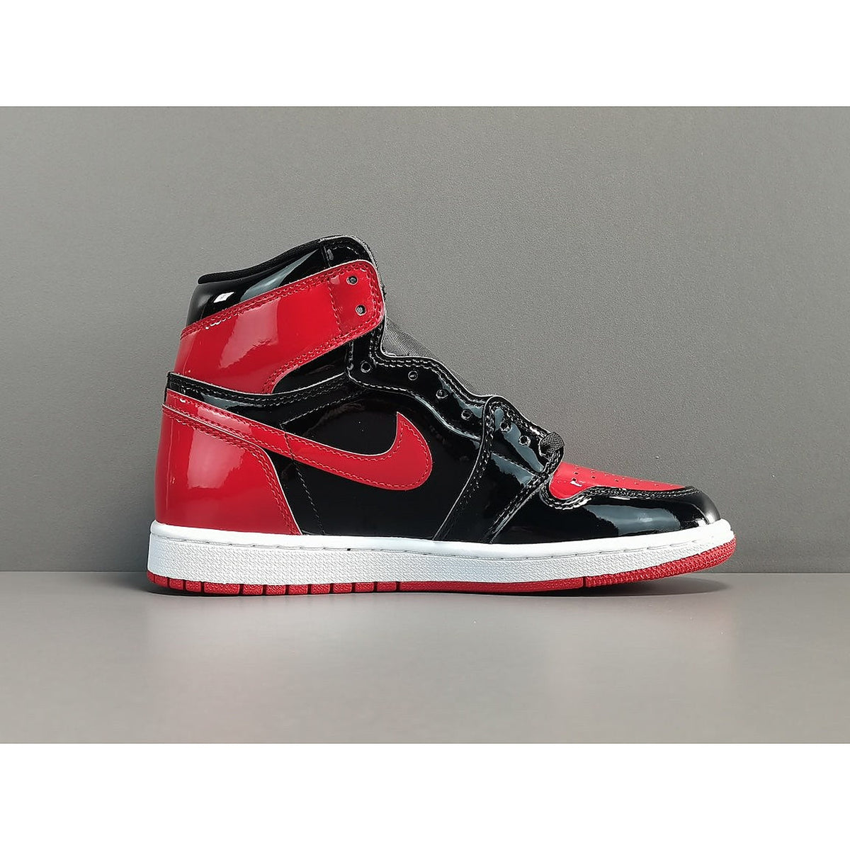 Air Jordan 1 Retro High OG 'Patent Bred' (2021)